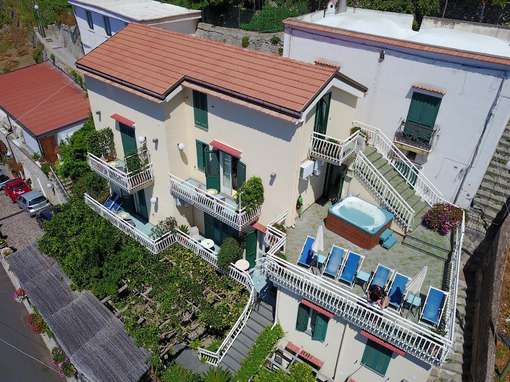 Locanda Degli Agrumi コンカ・デイ・マリーニ エクステリア 写真